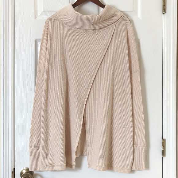 We The Free Juicy Oversized Rib Knit Cowl Neck Split Tulip Back Sweater Cream M - Picture 9 of 12